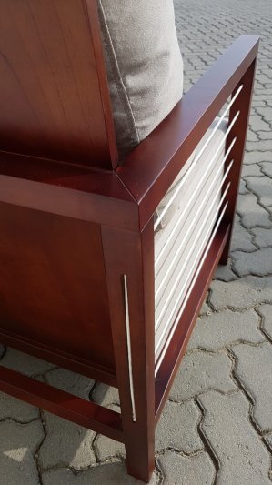 edem al articulației cotului din interior